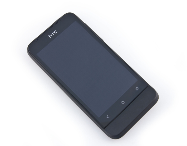 Обзор коммуникатора HTC One V